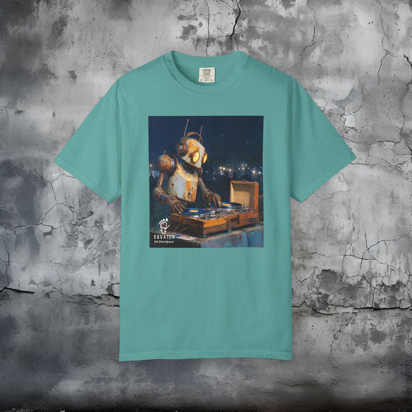 Mr. Mix 3000 Graphic T-Shirt — Retro Turntable Nightclub Vibe