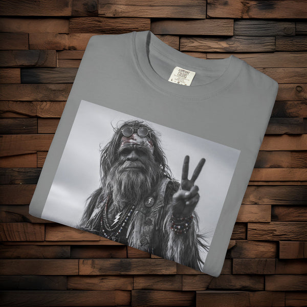 Greatful Squatch - Peace Sign T‑Shirt — Vintage Sasquatch Graphic Tee